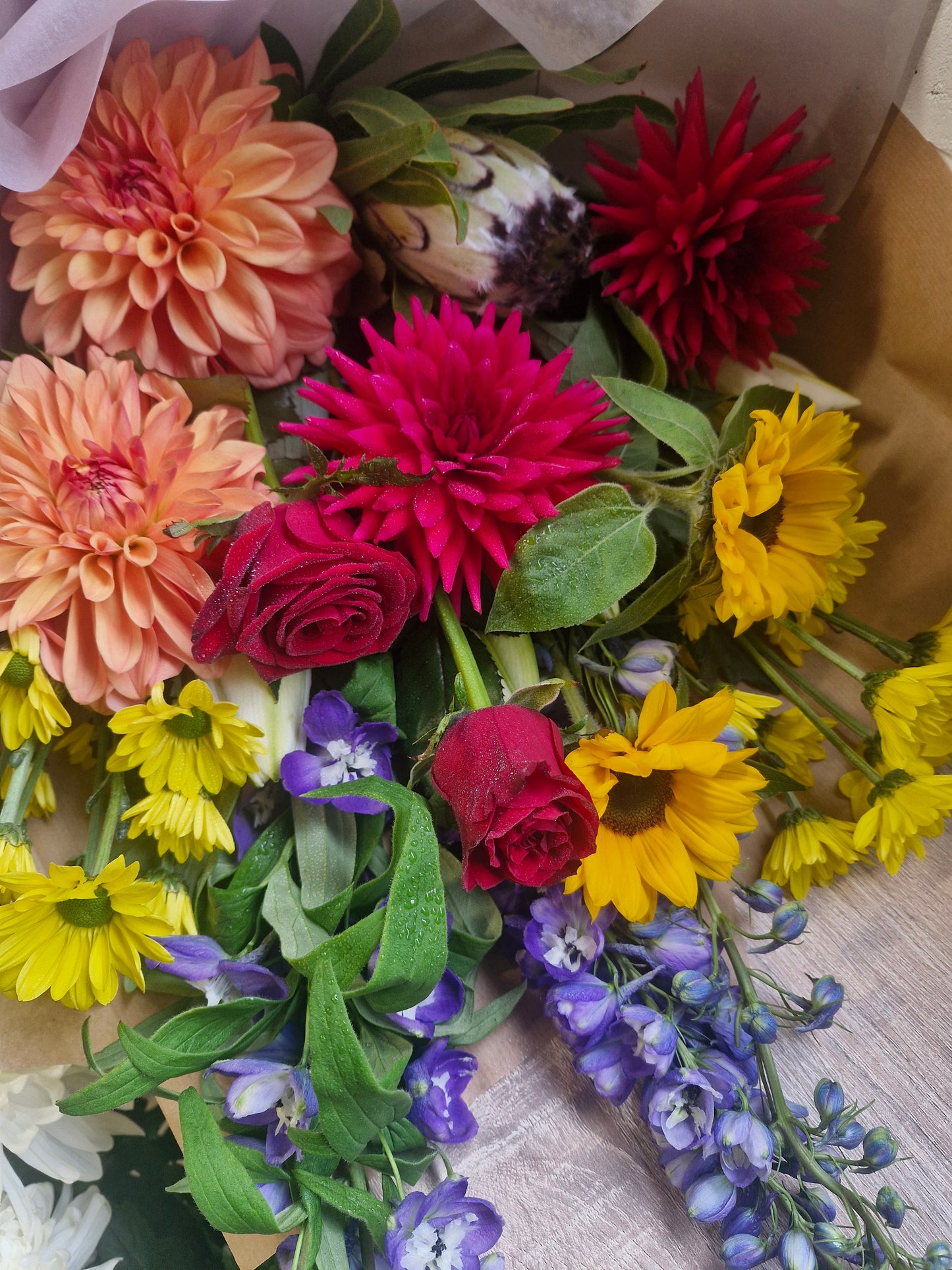 'Omg' - Florist Choice Mega