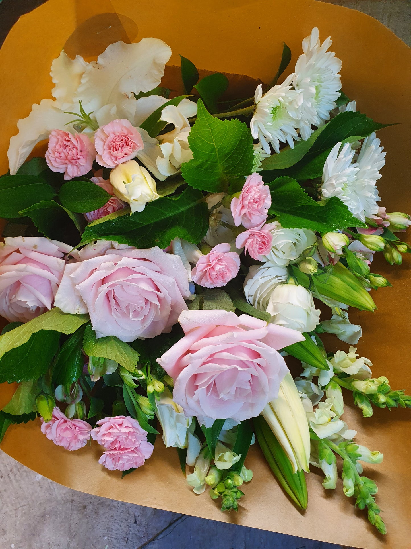 'Lovewrap Bouquet'