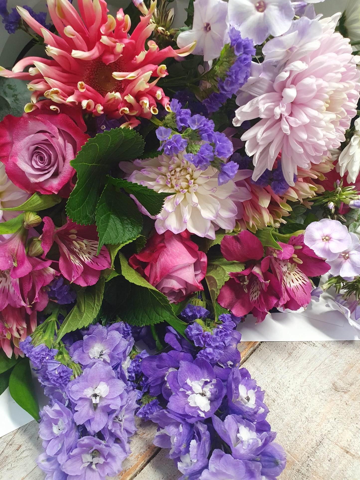 'Omg' - Florist Choice Mega