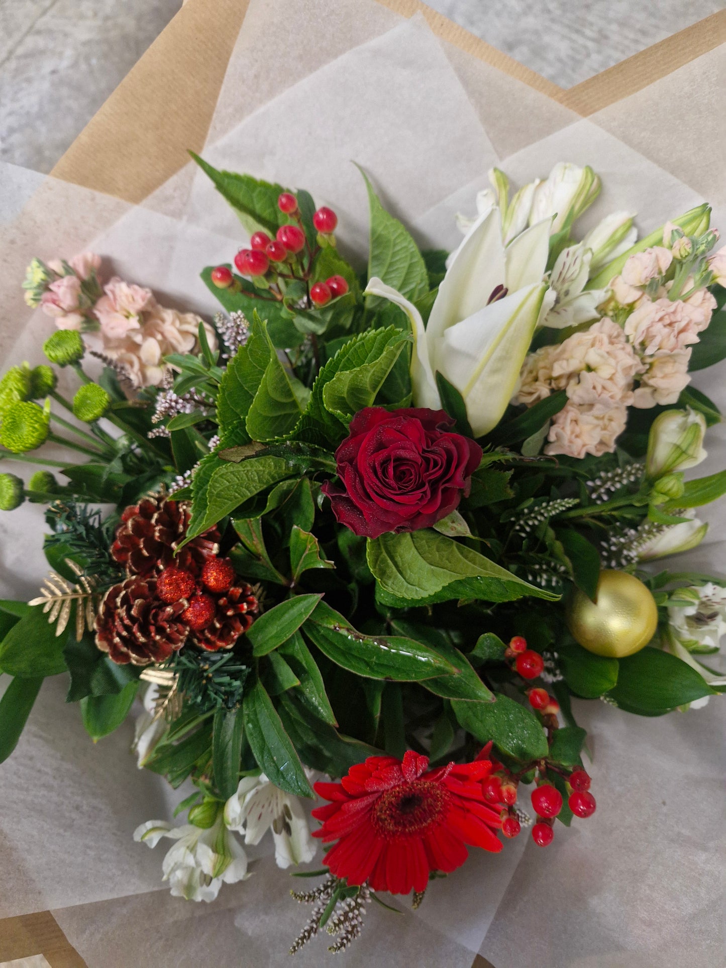 Christmas Waterbox Arrangement