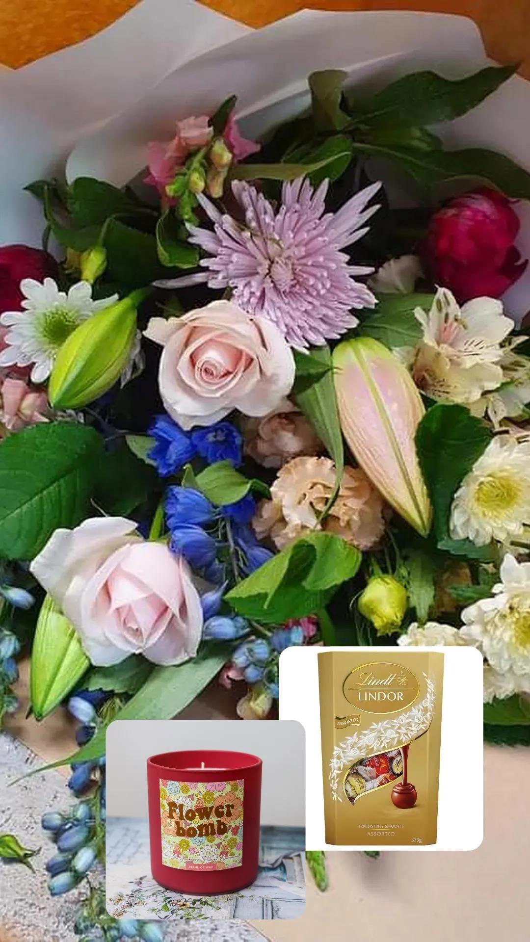 Florist Choice XL/Flowerbomb Candle/Boxed Chocs