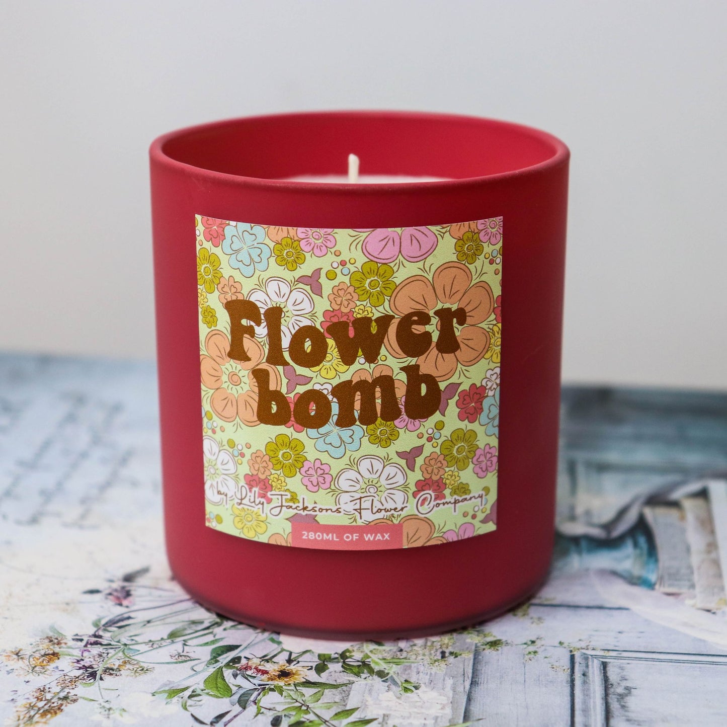 Florist Choice Deluxe Bouquet/Flowerbomb Candle/Choc Tablet