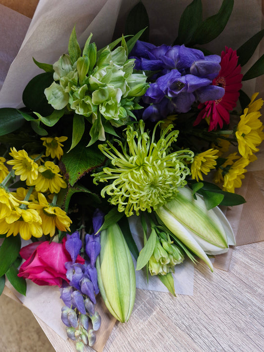 ' Oh My' - Florist Choice Large